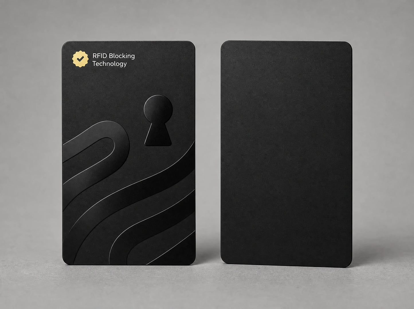 Front and back of the Guardality wallet insert